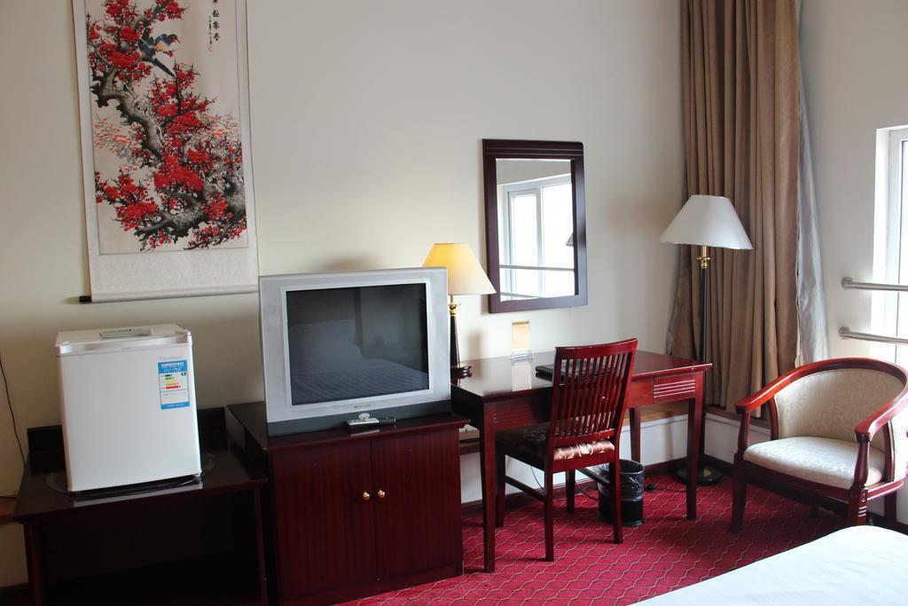 Super 8 Beijing Yizhuang Tianbao Hotel Room photo